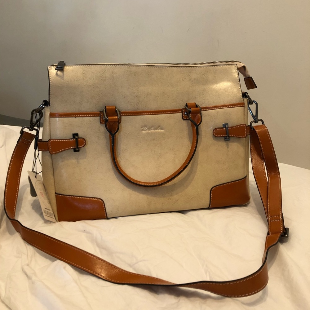 Bostanten Shoulder Bag